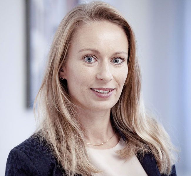 Eva Huxmann - Ihre Rechtsanwältin in Ingolstadt bei der Hagn, Deckert, Stemmer & Partner Rechtsanwäskanzlei in Ingolstadt